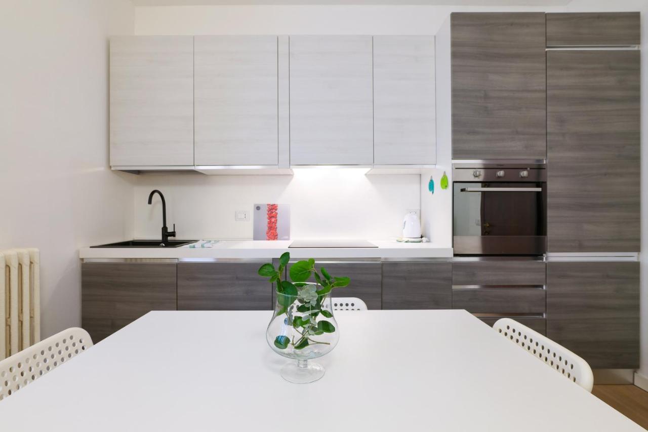 Primopiano - Copernico 10 Apartment Milan Luaran gambar