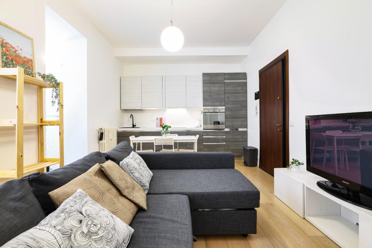 Primopiano - Copernico 10 Apartment Milan Luaran gambar