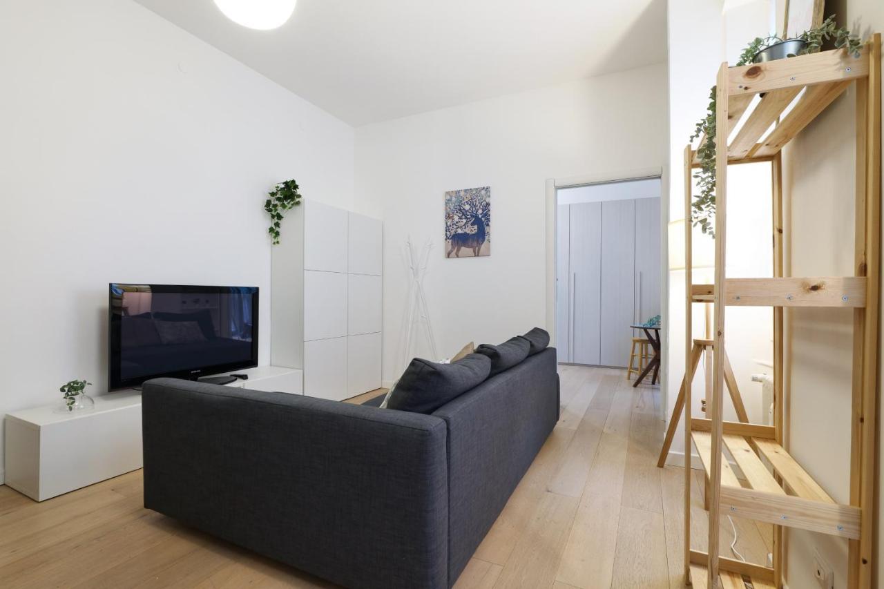 Primopiano - Copernico 10 Apartment Milan Luaran gambar